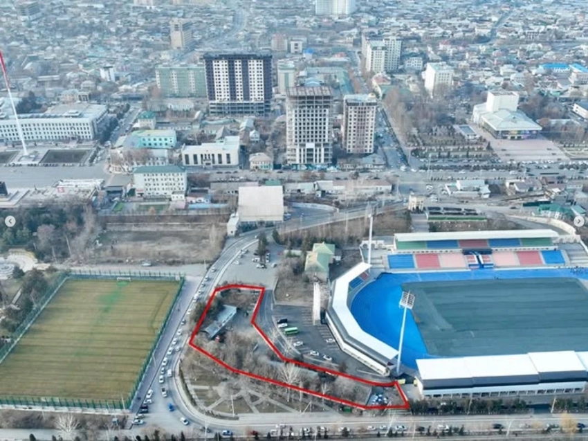 Часть территории центрального стадиона города Ош вернули государству