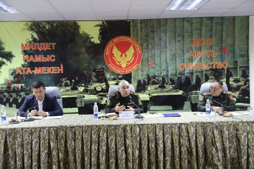 Меры по предотвращению суицидов среди военнослужащих обсудили в Бишкеке