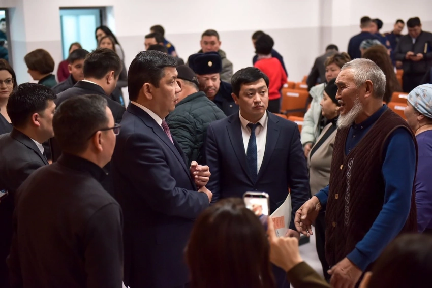 Когда новые автобусы выйдут на линии в жилмассивы, рассказали в мэрии Бишкека