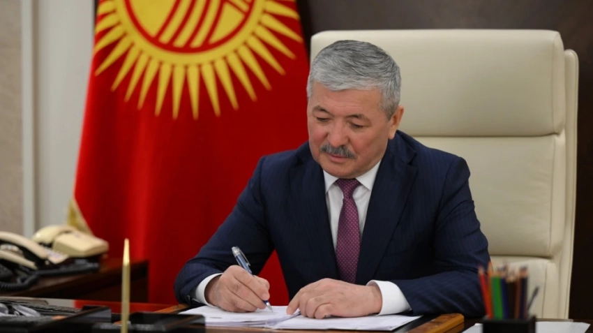 Систему перевода школьников в Кыргызстане сделают электронной