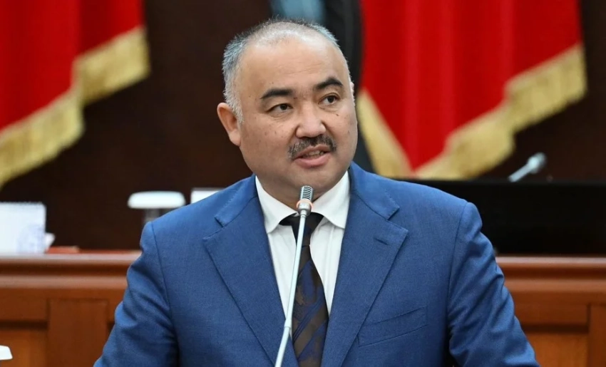 Спикер Жогорку Кенеша: Достойного варианта нового гимна пока нет