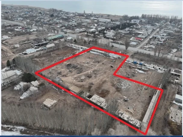 В Тамчы государству вернули земельные участки бывшего машинного двора