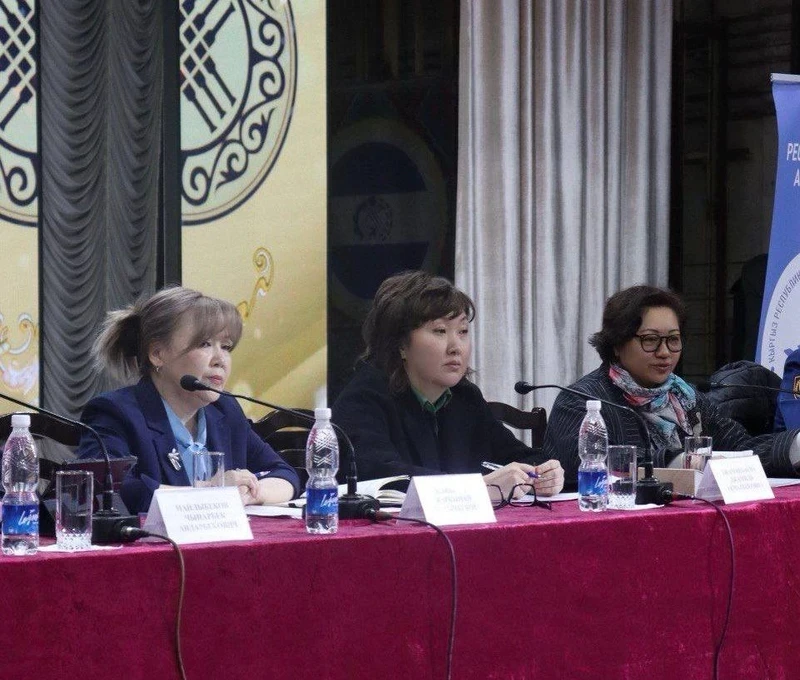 Матери детей с инвалидностью: МСЭК и школы в Кыргызстане превращают жизнь семей в борьбу