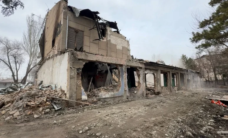 В Бишкеке появится культурный центр на месте бывшего кинотеатра «Чатыр-Куль»