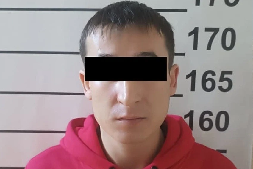 В Караколе задержан мошенник, обманывавший владельцев кафе через доставку еды