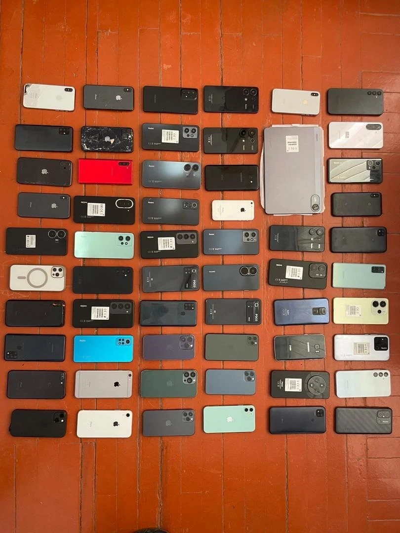 Задержаны подозреваемые в серии краж в автобусе на линии № 135 в Бишкеке