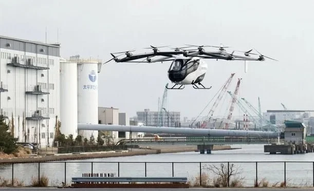 В Токио впервые испытали «летающий автомобиль»