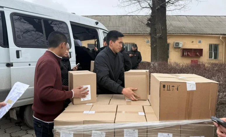 Получателям пособия «Үй-бүлөгө көмөк» предоставили гумпомощь из госматрезерва