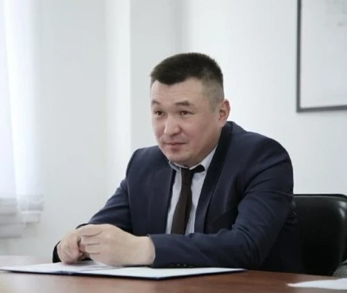 Акимы Кара-Суйского и Тогуз-Тороуского районов ушли в отставку