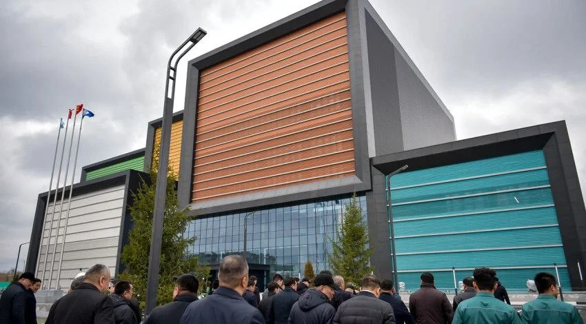 Чиновникам из регионов показали, как Бишкек превращает ТБО в электроэнергию