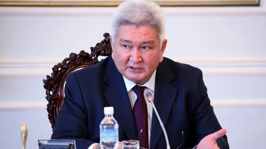 Феликс Кулов: Досрочные президентские выборы в Кыргызстане могут сорвать саммит ШОС