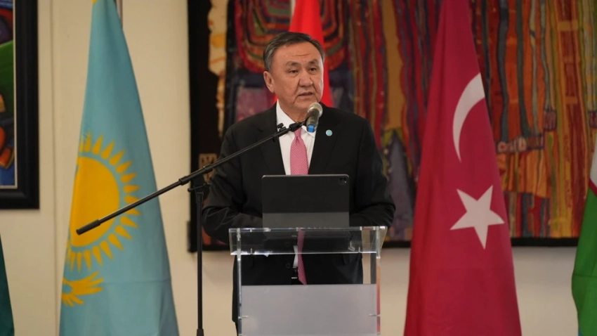 Союз журналистов GAP наградил генсека ОТГ Омуралиева