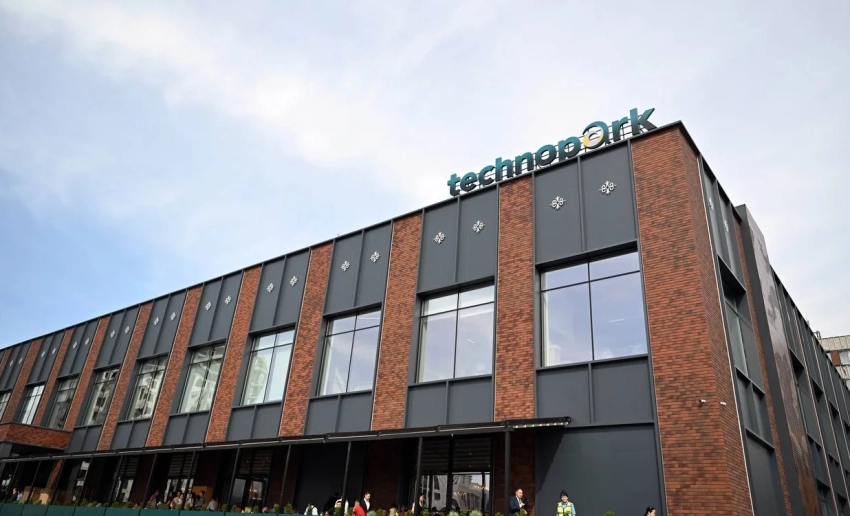 Выручка резидентов Парка высоких технологий в 2025 году достигла 17 млрд сомов