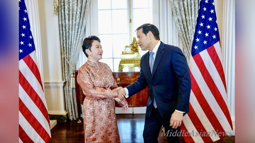 Батцэцэг встретилась с Марко Рубио