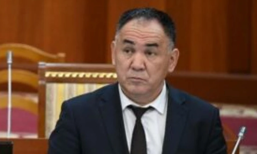 Касымалиев сменил представителя президента и кабмина в Жогорку Кенеше
