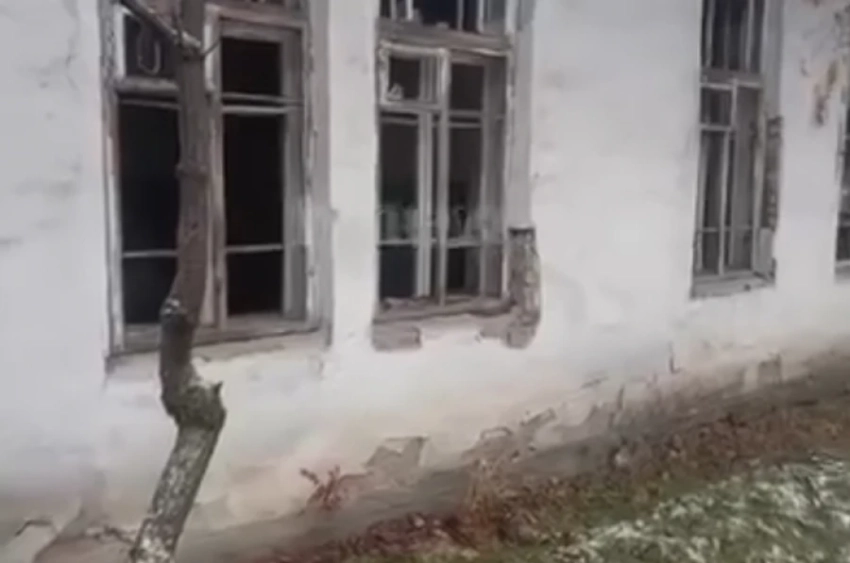 Депутаты не смогли сдержать слез, увидев районную больницу в Чуйской области