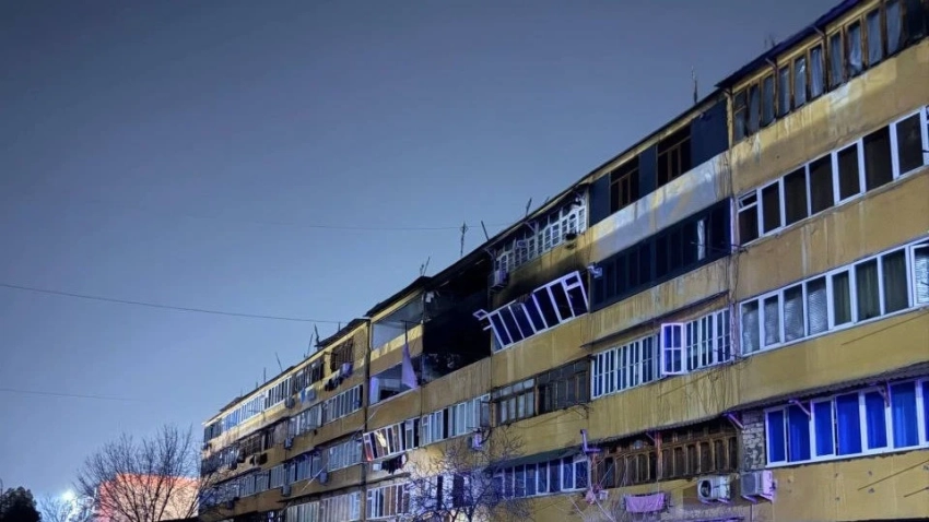 В Узбекистане при взрыве в многоквартирном доме погиб человек, трое пострадали