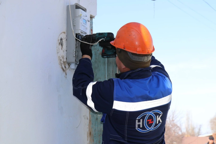 НЭСК в 2026 году установит 390 тысяч «умных» счетчиков