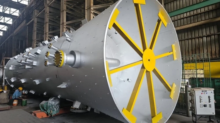 Атмосферная колонна для первого монгольского НПЗ готова к пути: Мумбай – Тяньцзинь – Алтанширээ