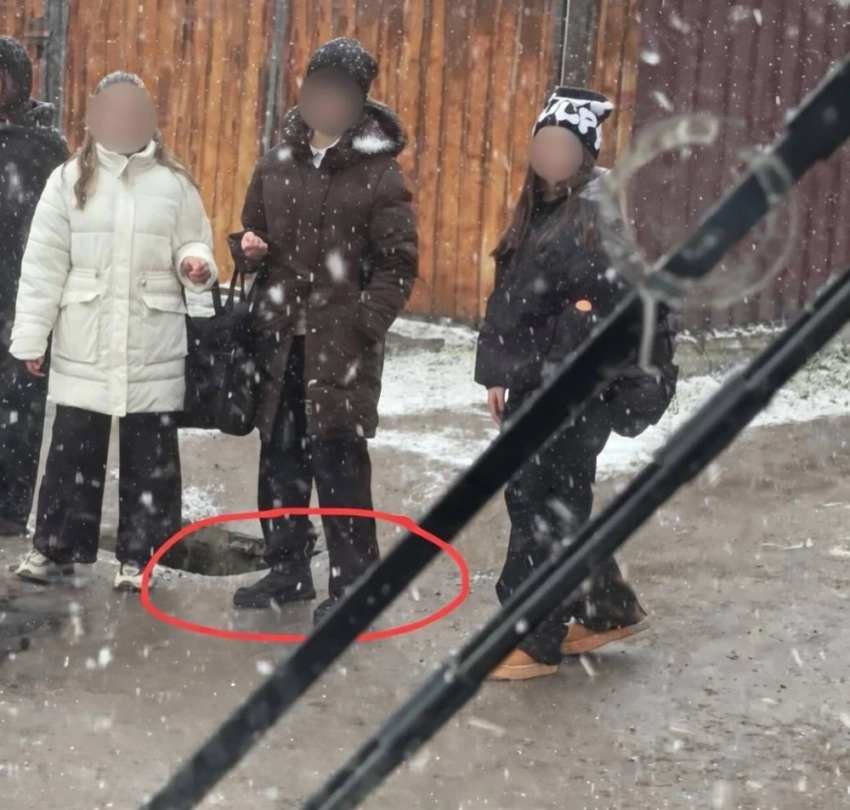 Конечные остановки некоторых столичных автобусов в ужасном состоянии. Комментарий мэрии