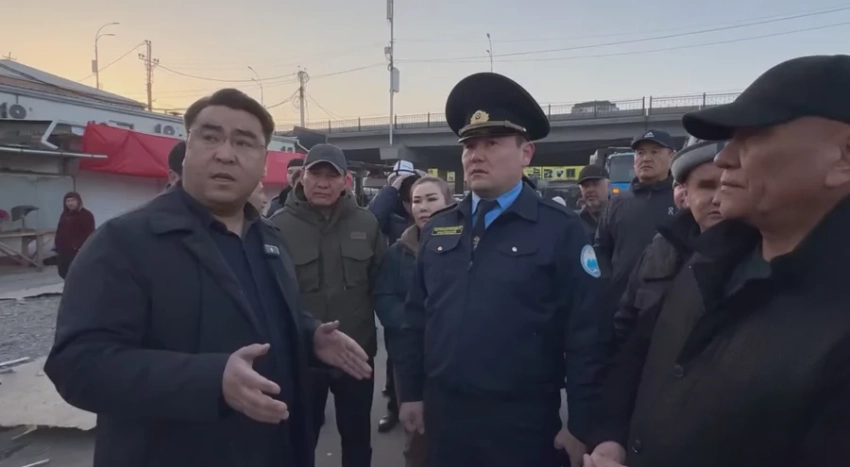 Жанар Акаев решил не отступать от традиций Женишбека Токторбаева