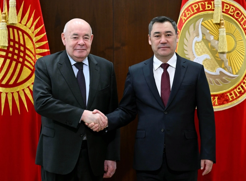 Президент Садыр Жапаров принял спецпредставителя лидера России Михаила Швыдкого