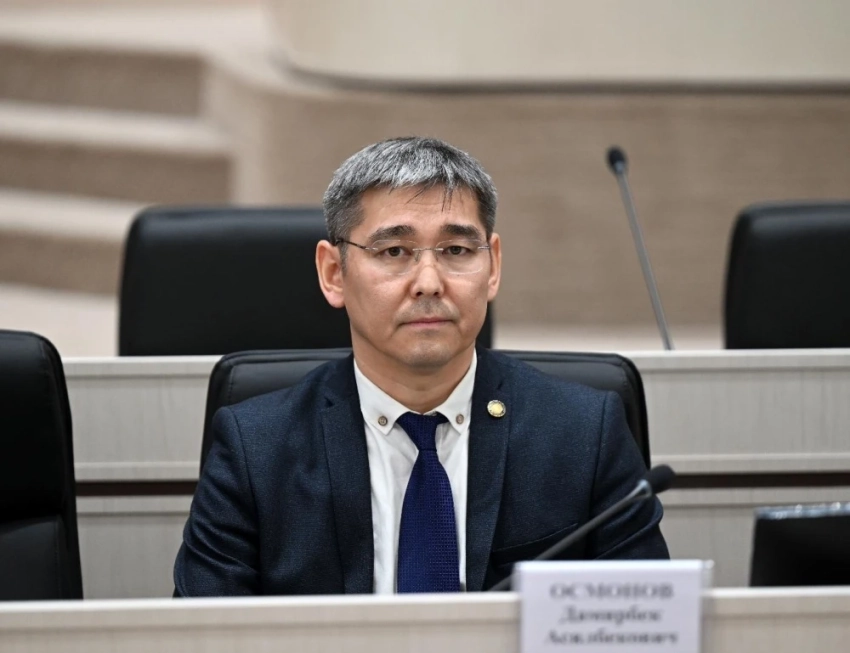 "Вас может засосать". Депутат предупредила нового главу Минздрава