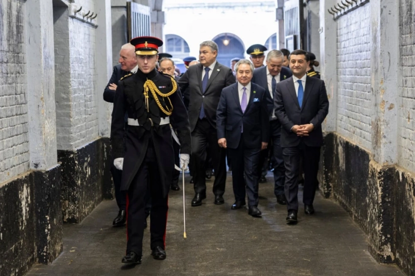 Жээнбек Кулубаев побывал на встрече с членами британской королевской семьи