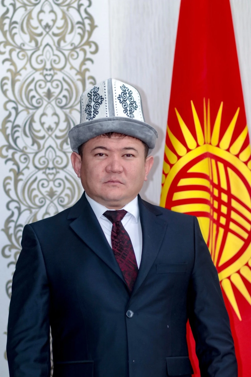 Акимы Кара-Сууйского и Тогуз-Тороуского районов ушли в отставку