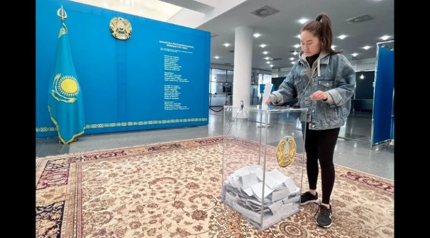 В Казахстане активист подал иск к президенту Токаеву из-за референдума