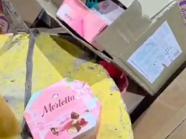 ГНС выявила грузовик с 10 тоннами просроченных сладостей