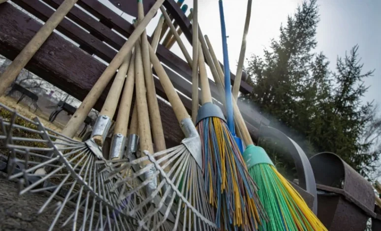 В Бишкеке объявлен двухмесячник по благоустройству, саночистке и озеленению города