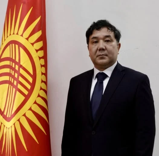 Художественным руководителем молодежного театра «Учур» стал Уланбек Омуралиев