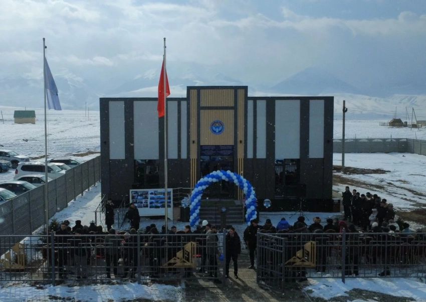 В Ат-Башинском районе открыли новое здание управления градостроительства и архитектуры