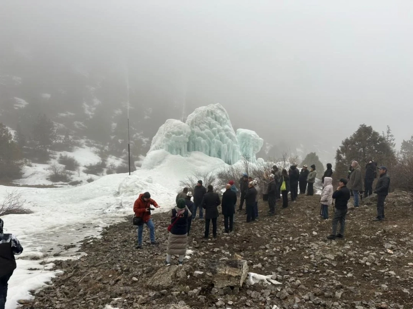 В Баткенской области возвели 7 искусственных ледников