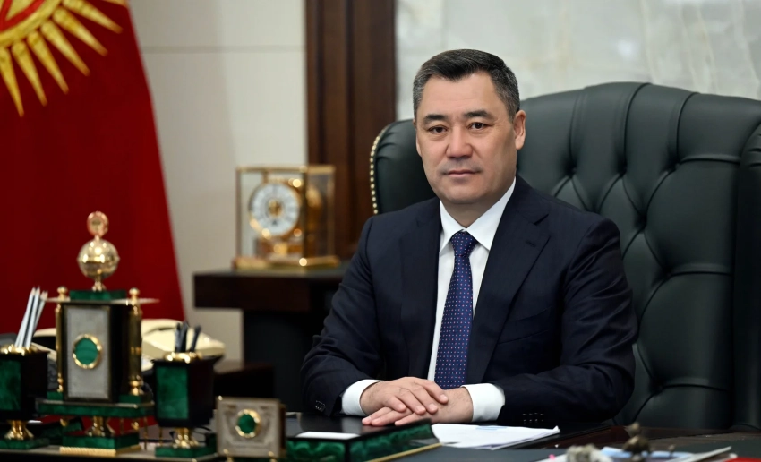 Садыр Жапаров поздравил женщин с Международным женским днем