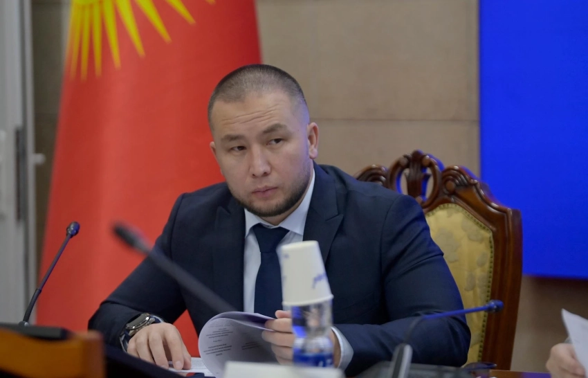 Негатив в соцсетях. Депутат предложил обсудить это с телерадиокомпаниями