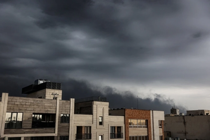 Метеорологи Узбекистана опровергли слухи о приближении кислотных облаков