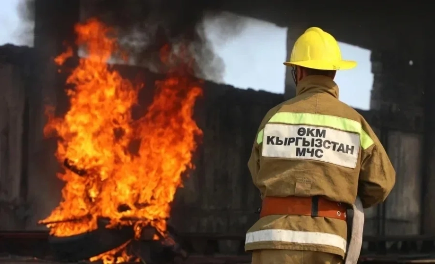 В Кыргызстане в минувшие сутки произошло 7 пожаров