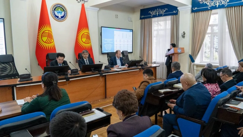 Нехватку кадров и оснащения назвали главными вызовами для анестезиологии и реаниматологии в КР