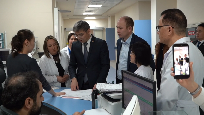 Глава Минздрава ознакомился с деятельностью Кыргызско-турецкой больницы дружбы