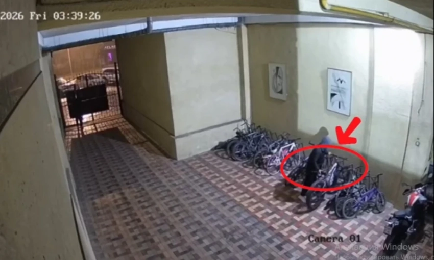 В Бишкеке задержаны подозреваемые в краже велосипеда