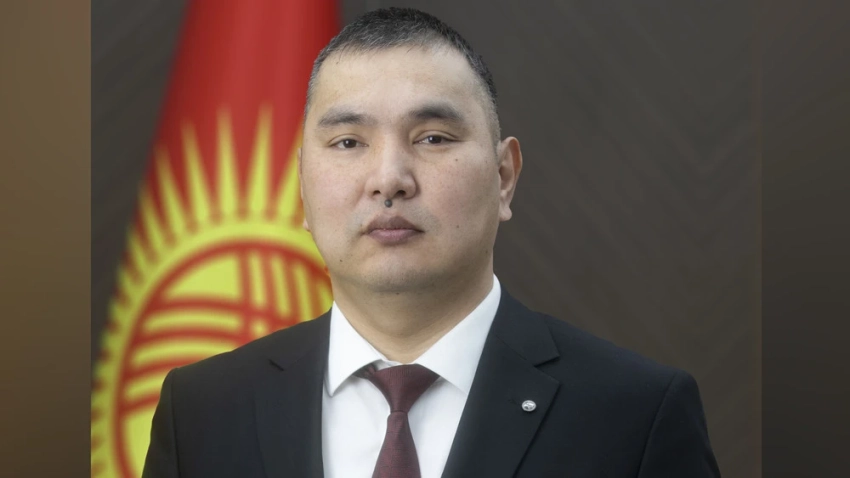 Парламент одобрил кандидатуру Канатбека Чыныбаева на пост главы МЧС