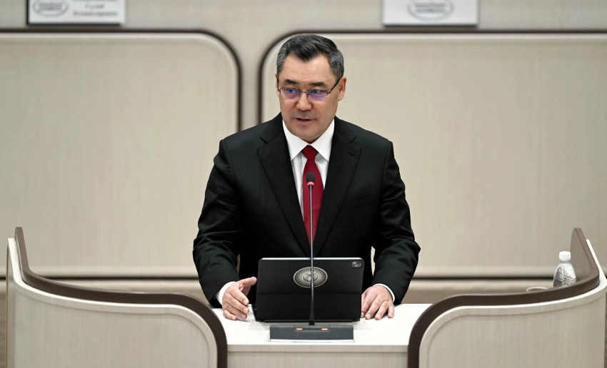 Жапаров: Депутаты сами теряют авторитет из-за своих действий