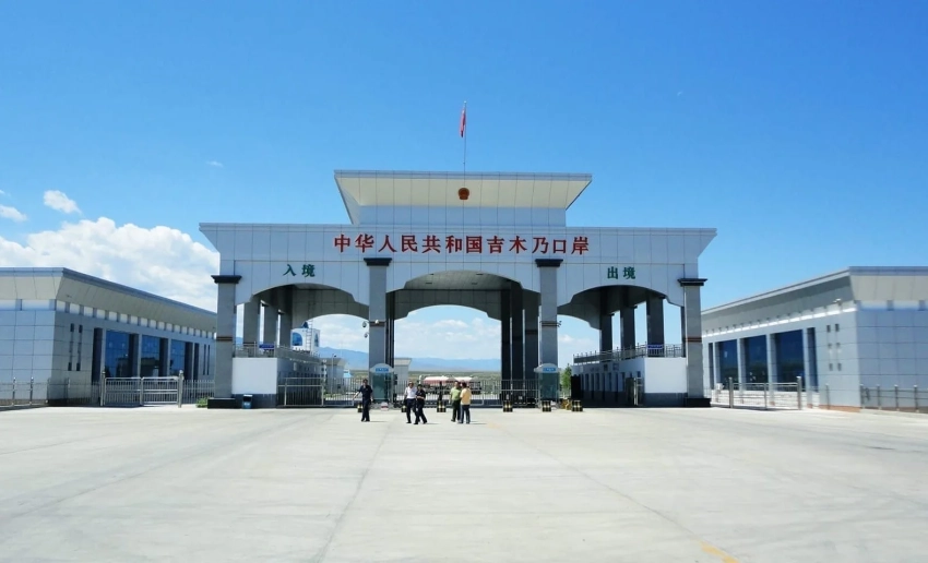 На КПП «Торугарт» завершена модернизация инфраструктуры - фото до и после