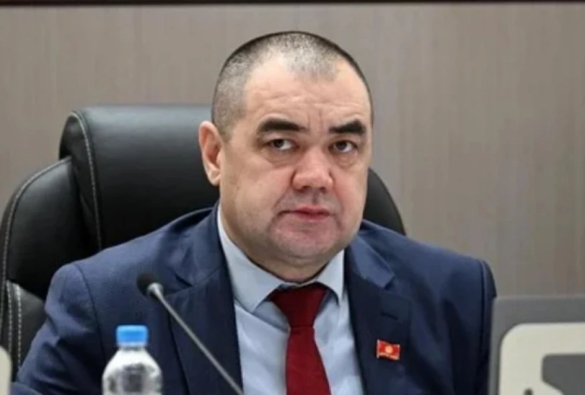 Исманали Жороев: Российские «скорые» ломаются на дорогах, купите «Мерседесы»