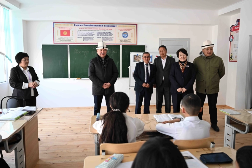 Адылбек Касымалиев посетил ряд социальных объектов в Тюпском районе