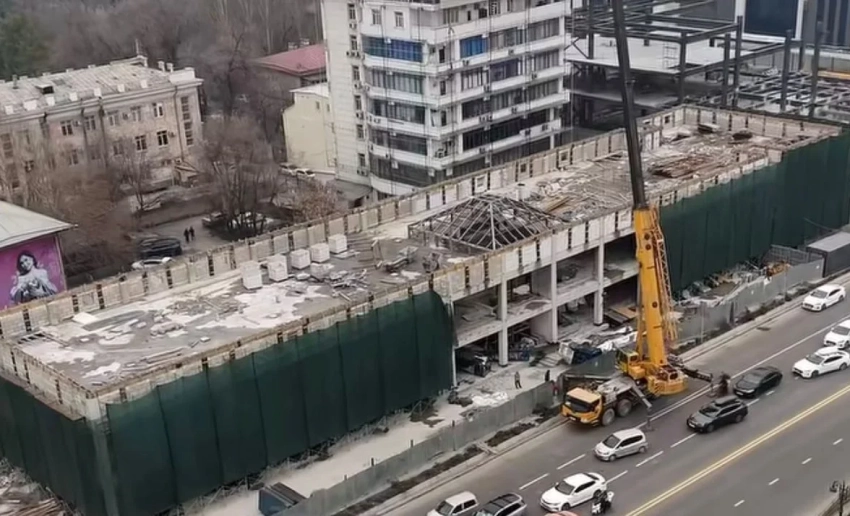 Здание на пересечении проспекта Чуй и улицы Абдрахманова будет снесено