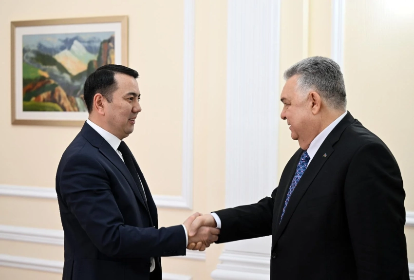 Спикер ЖК обсудил с послом Азербайджана развитие межпарламентского сотрудничества