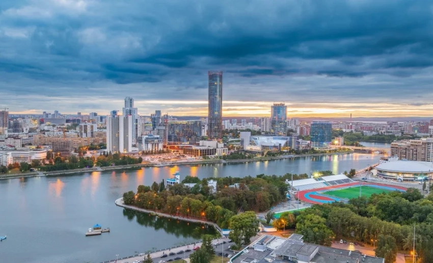 В Екатеринбурге на консульском учете состоят более 14,7 тыс. кыргызстанцев